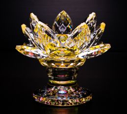 Crystal Lotus 18petals w stand